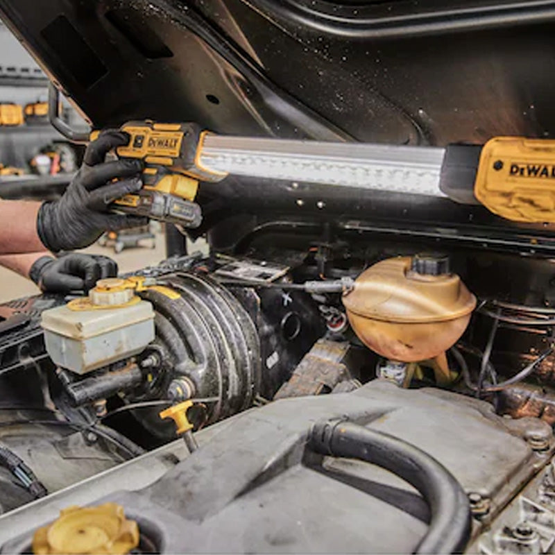 Lampe sous capot pliable XR 12V / 18V / 54V DEWALT DCL045-XJ - Image 6